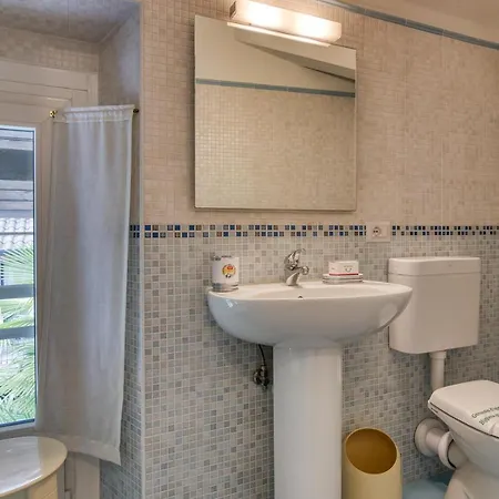 Piccolo Antico Stunning View - Happy *