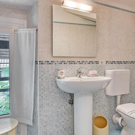 Apartment Piccolo Antico: 2br With View - Happy *