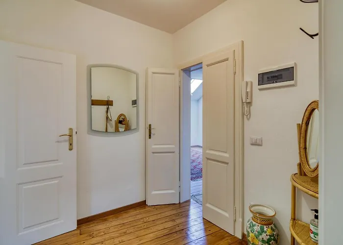 Piccolo Antico Stunning View - Happy 스트레사